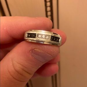 10k gold men’s Kay jewelers ring size 10